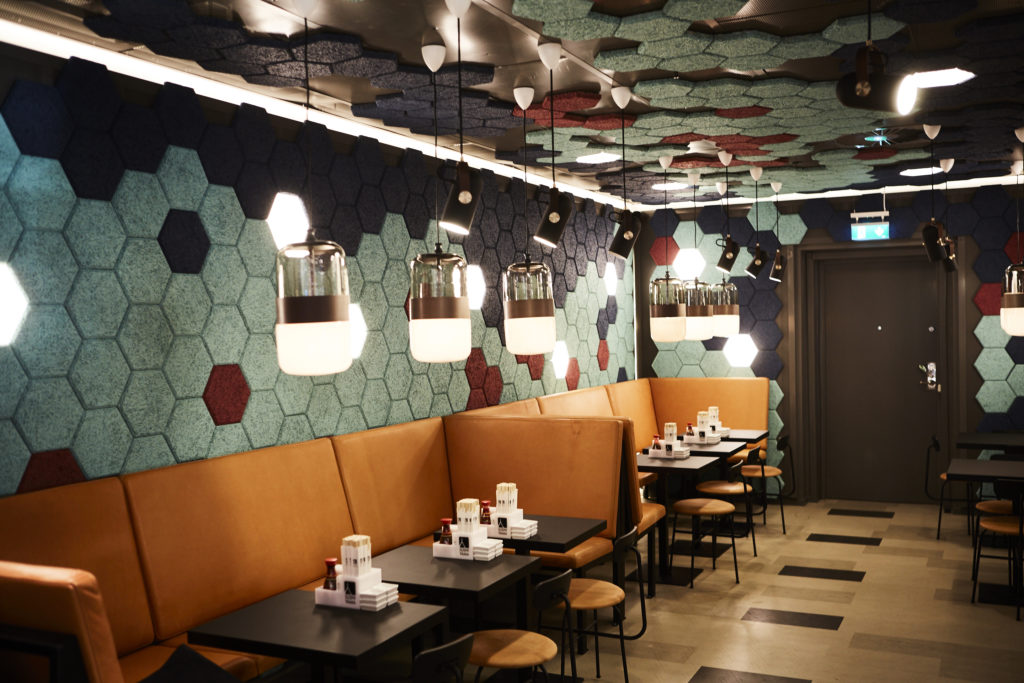 Guringo-SushiYama-Kaiten-3